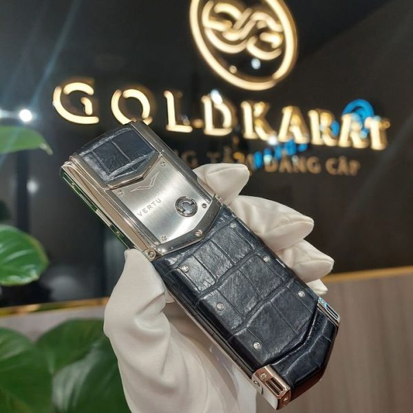 Vertu signature s